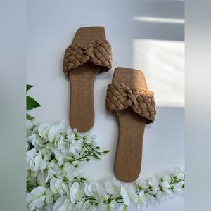 Laicigo squared braided single strap leather flat sandals women size 6.5 beige